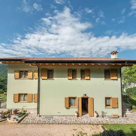 Nonno Bigi Genziana Apartamento Tremosine